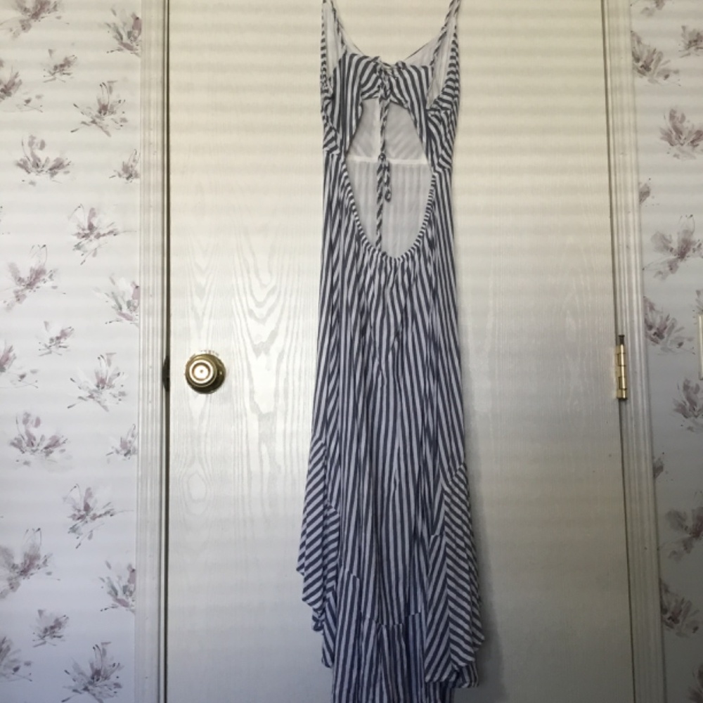 NWOT Mustard Seed Striped Dress with open back - Picture 2 of 5